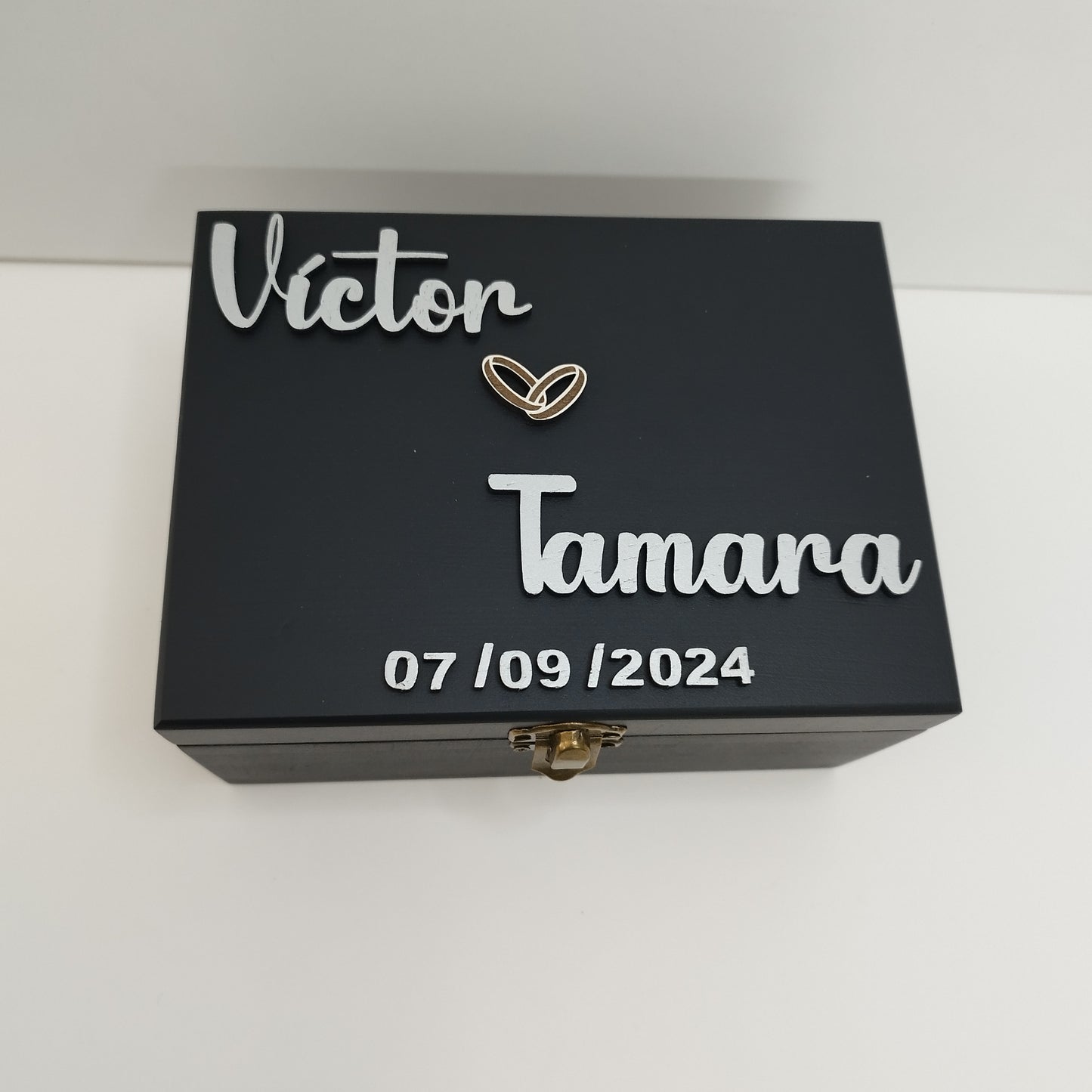 CAJA NEGRA PARA RELOJ DE COMPROMISO  PERSONALIZADA