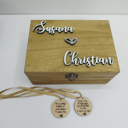 CAJA ROBLE PARA RELOJ DE COMPROMISO  PERSONALIZADA